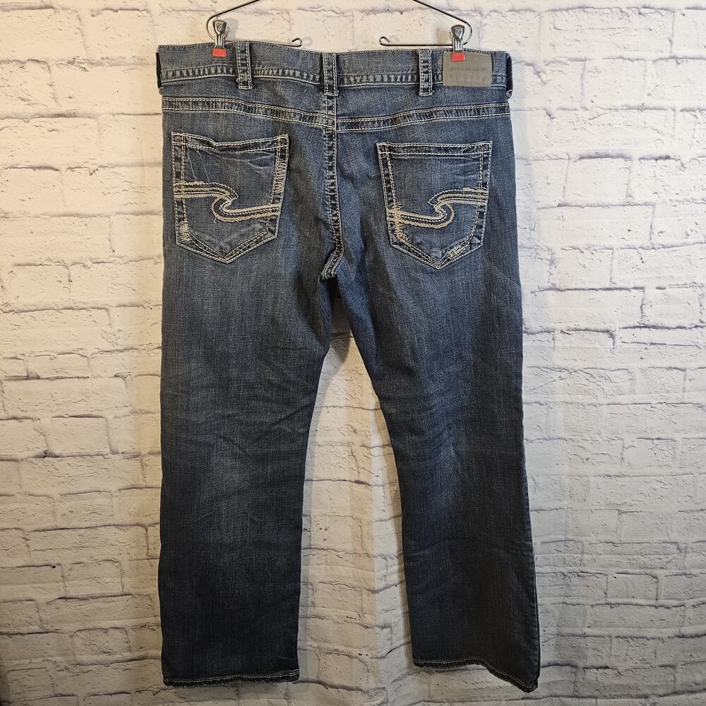 Silver Jeans Co Mens Zac Relaxed Fit Straight Leg Medium Wash Denim Size 42x34 - Picture 4 of 7